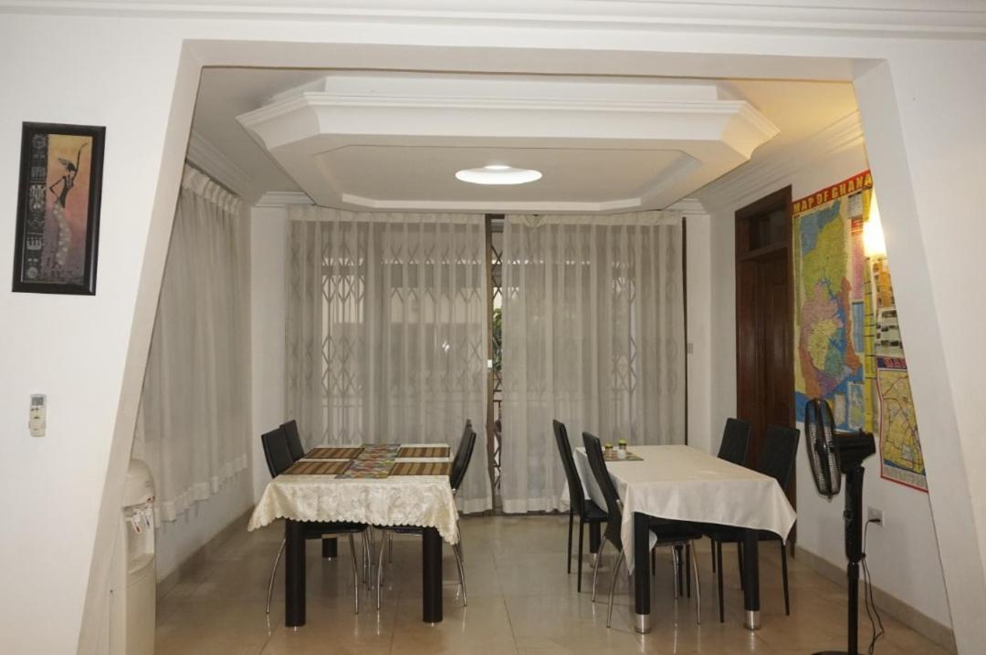 Sandpark Place, West Hills Mile 11 ภายนอก รูปภาพ