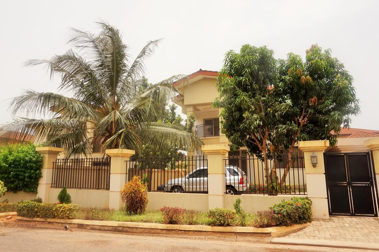 Sandpark Place, West Hills Mile 11 ภายนอก รูปภาพ